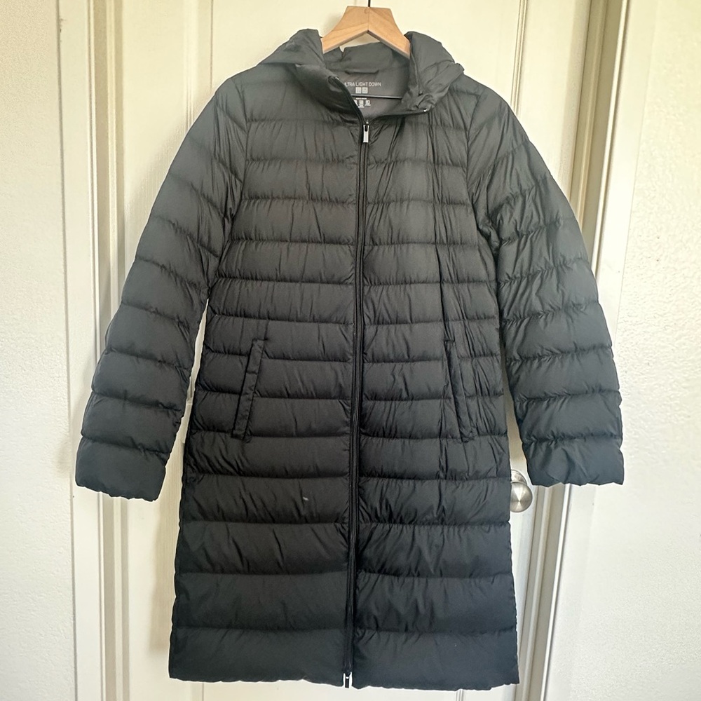 Uniqlo Black Long Puffer Jacket with Hood